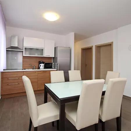 Smojver Stipe Vendégház Baška