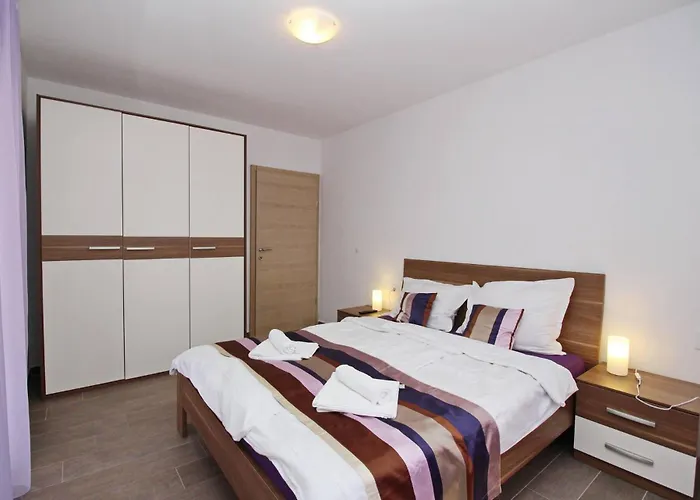 Smojver Stipe Pensjonat