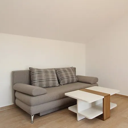 Smojver Stipe Гостевой дом Башка