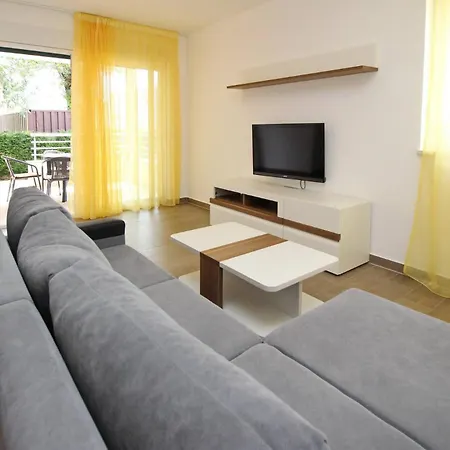 Smojver Stipe Гостевой дом Башка